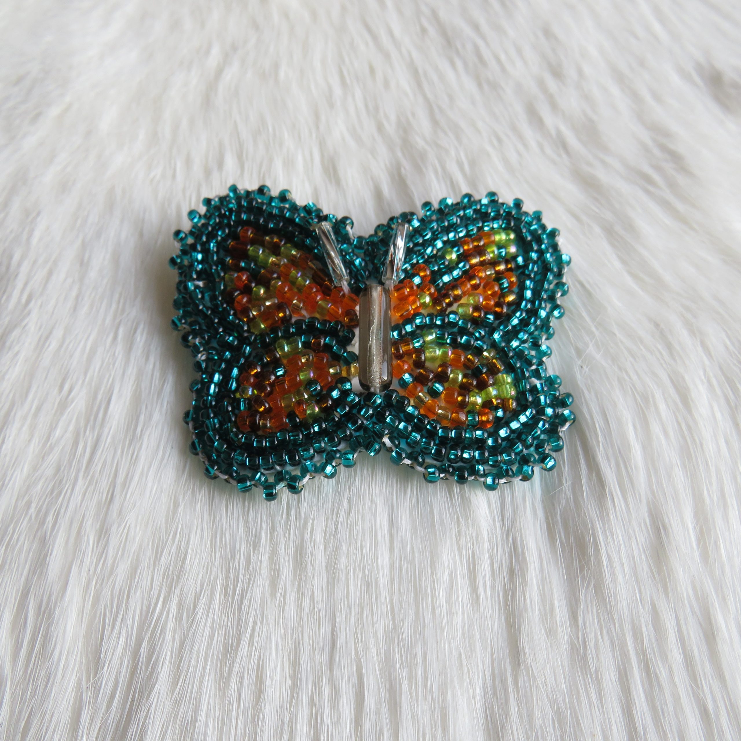 Kralenwerk mini haarspeld vlinder groen